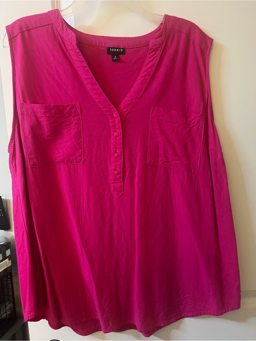 Torrid hot pink sleeveless blouse 2X